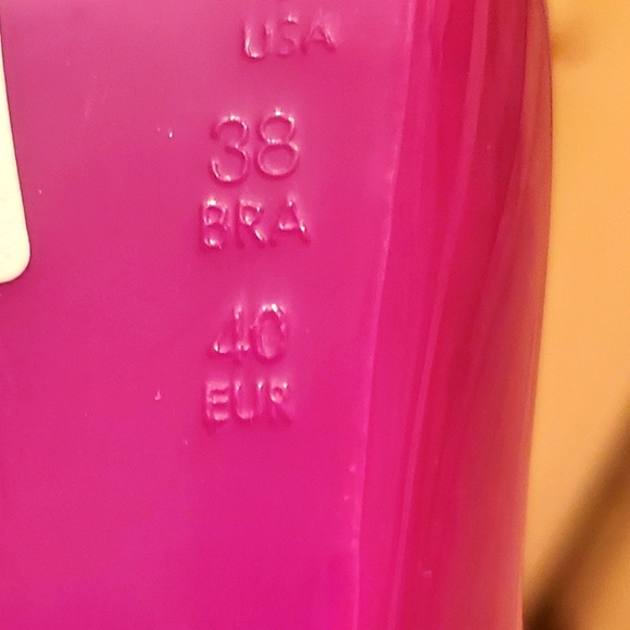 Vivienne Westwood ANGLOMANIA Jelly Heals - Picture 4 of 4